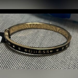 Guess NWT Bangle Bracelet